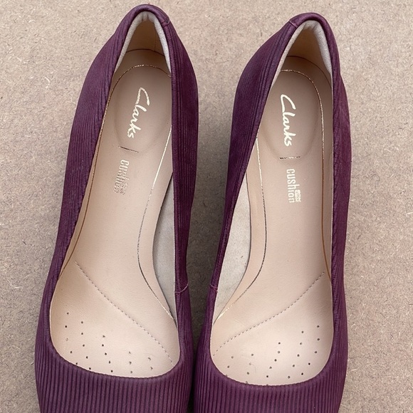 Clarks sheer Rose burgundy interest Square Toe Pumps Shoes - Picture 4 of 7